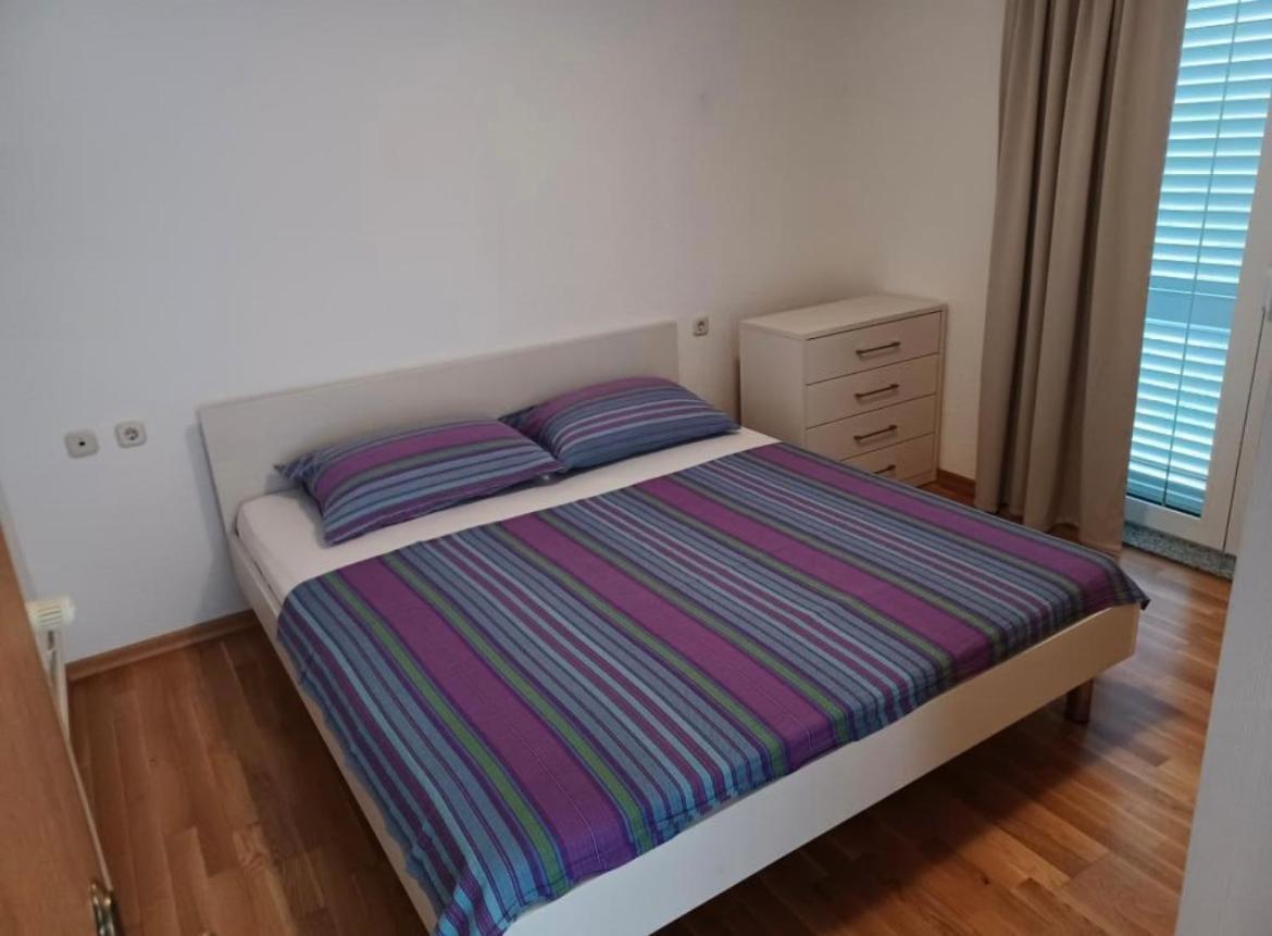Apartmani Adria Trogir Zewnętrze zdjęcie