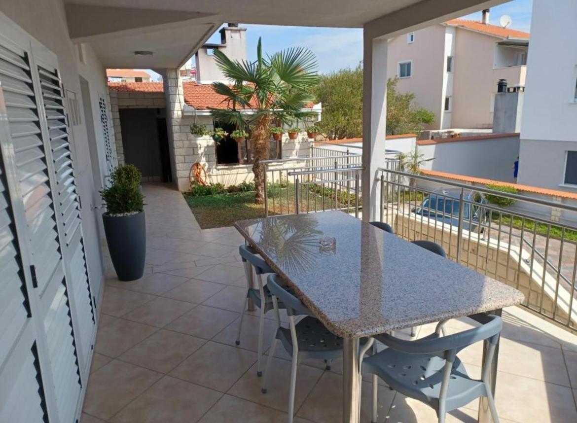 Apartmani Adria Trogir Zewnętrze zdjęcie