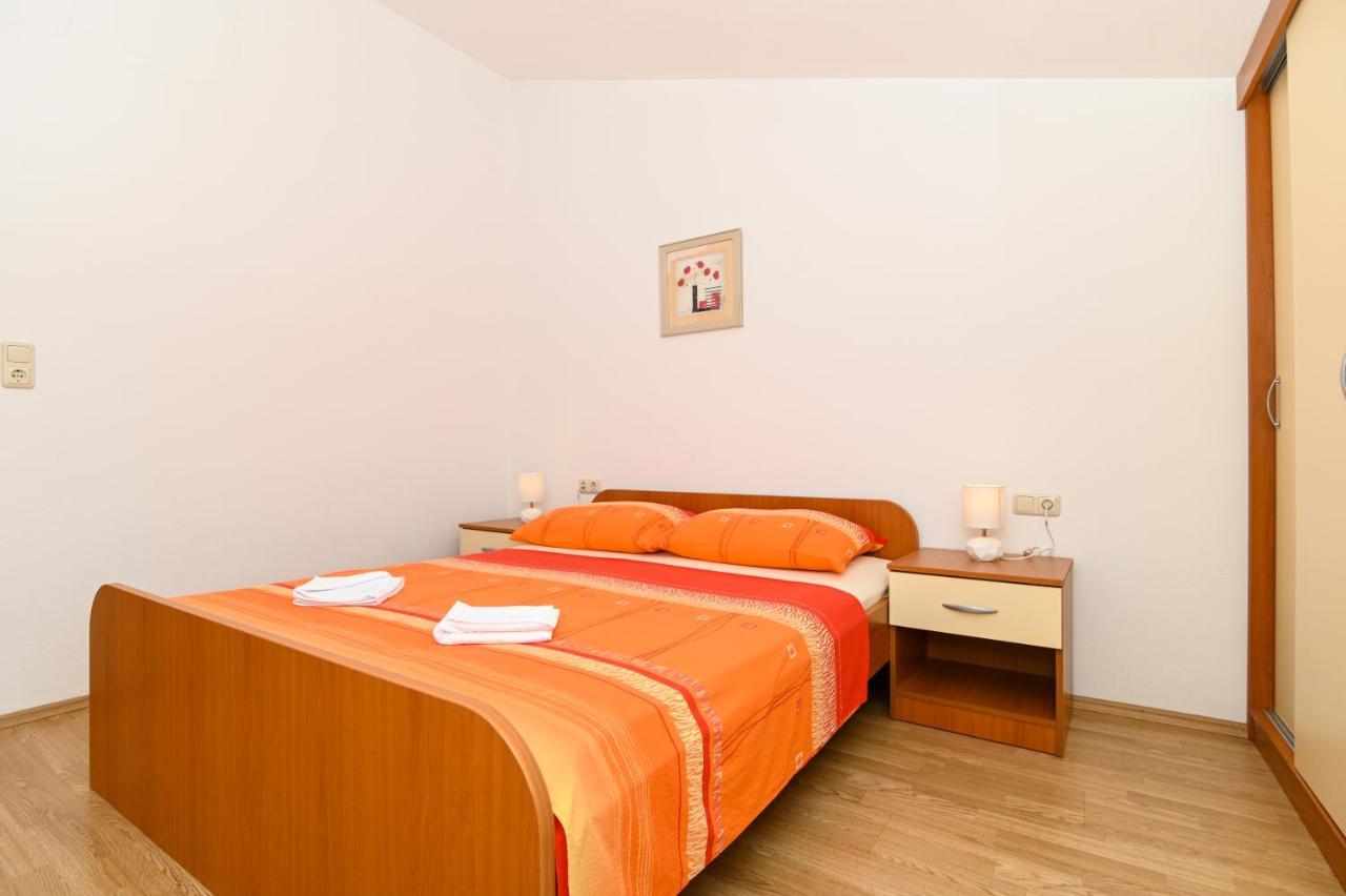 Apartmani Adria Trogir Zewnętrze zdjęcie