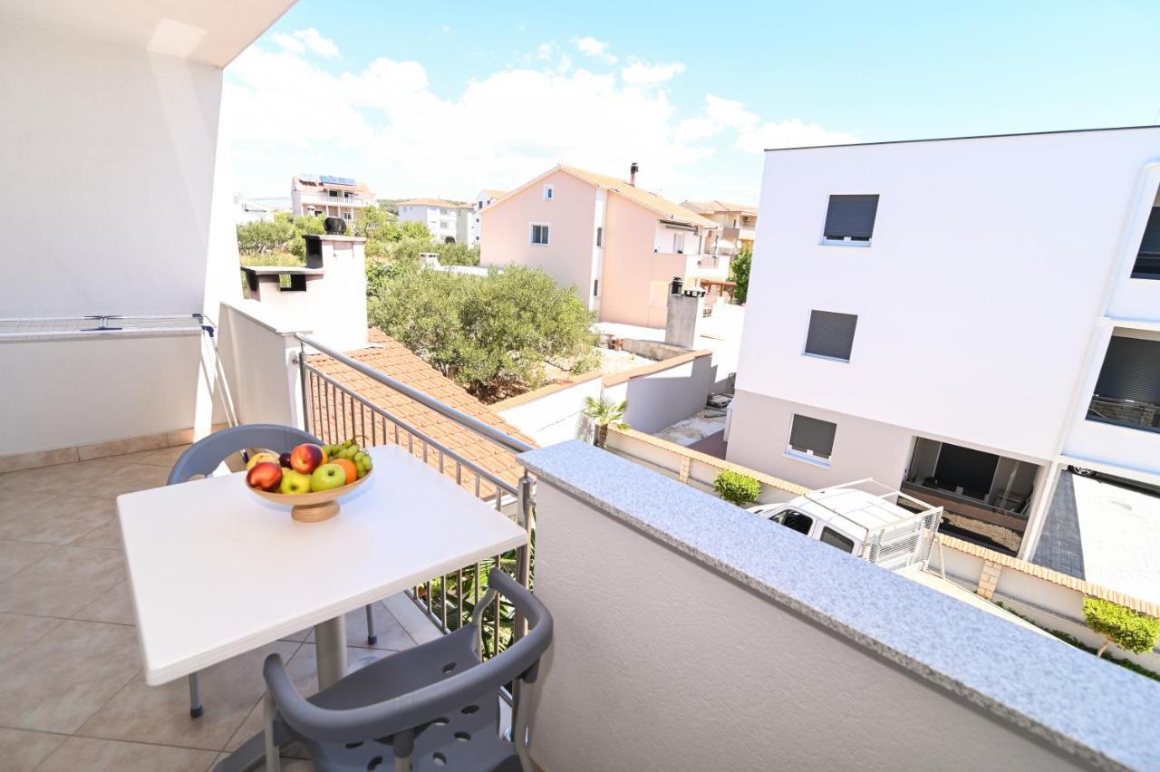 Apartmani Adria Trogir Zewnętrze zdjęcie