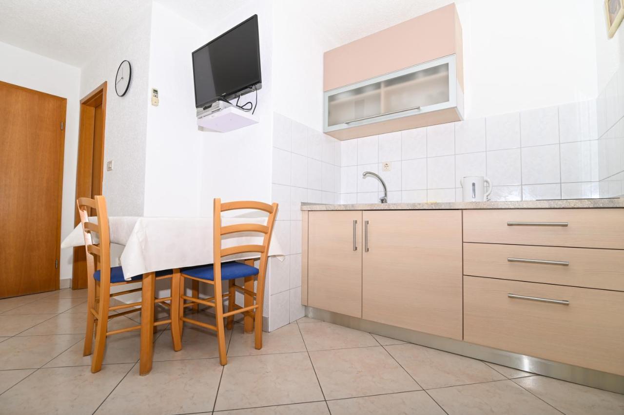 Apartmani Adria Trogir Zewnętrze zdjęcie