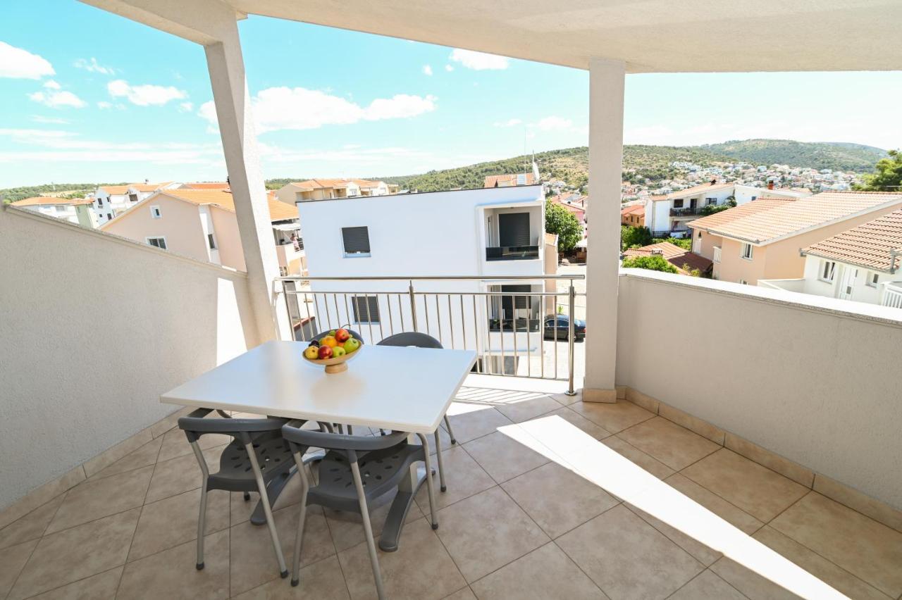 Apartmani Adria Trogir Zewnętrze zdjęcie