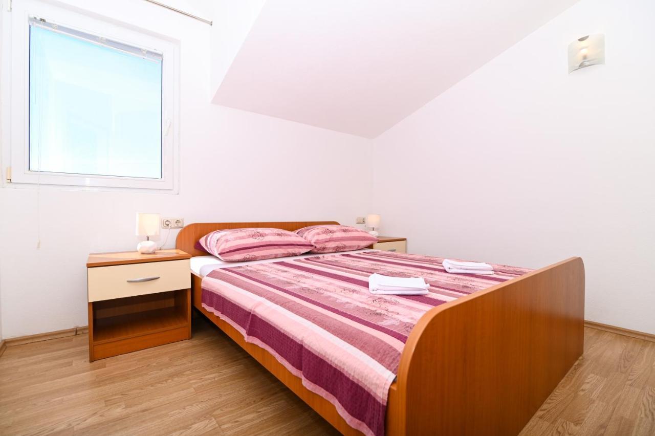 Apartmani Adria Trogir Zewnętrze zdjęcie